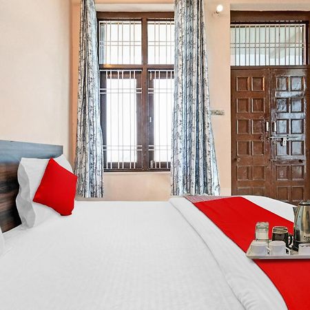 OYO 87824 Hotel Gs Jaipur Buitenkant foto