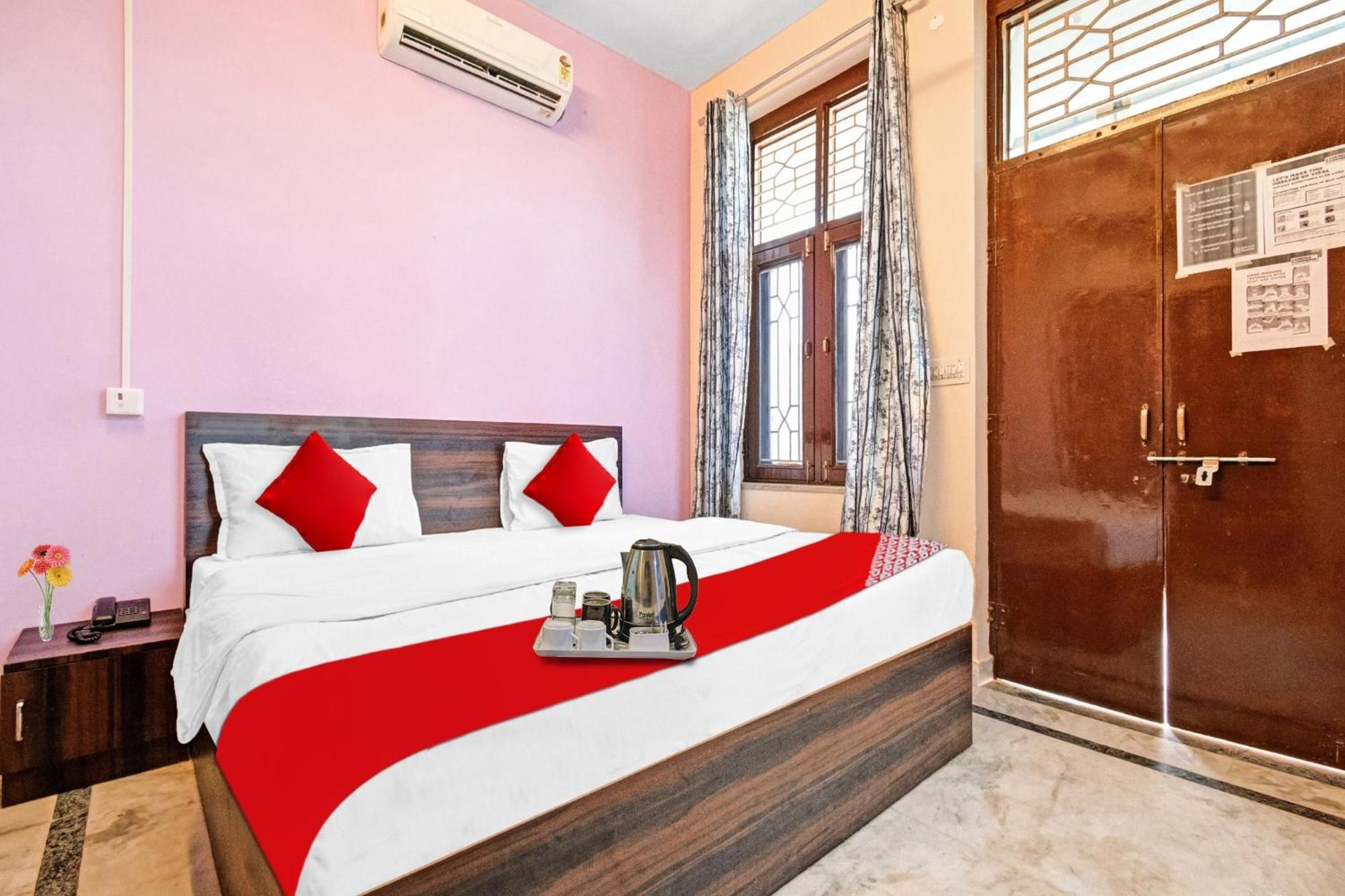 OYO 87824 Hotel Gs Jaipur Buitenkant foto
